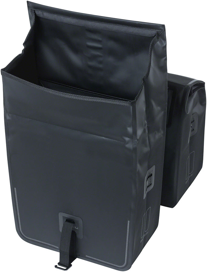 Packs - Basil Urban Dry Double Panner - 50L | Superhuman